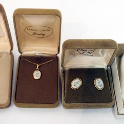 Sale Photo Thumbnail #116: 1116	LENOX CHINA JEWELRY INCLUDING 2 NECKLACES, EARRINGS AND STICK PIN, 14K GOLD FILLED
