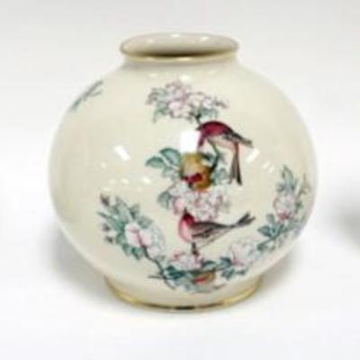 Sale Photo Thumbnail #34: 1034	LENOX CHINA ASSORTED VASES INCLUDING SERENADE WITH BIRDS AND FLOWERS WITH OVAL VASE WITH FISH, LARGEST APPROXIMATELY 7 IN H
