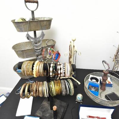 Sale Photo Thumbnail #37