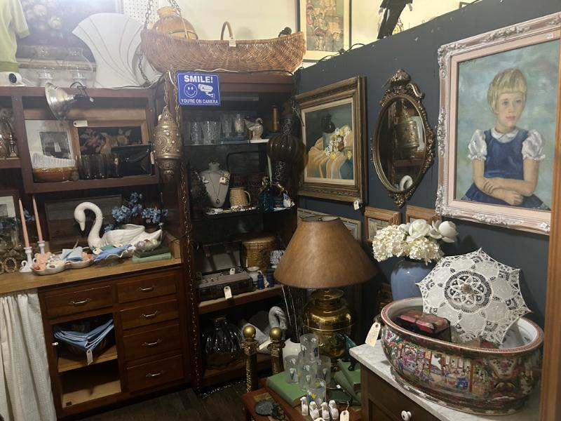 Sale Photo Thumbnail #25
