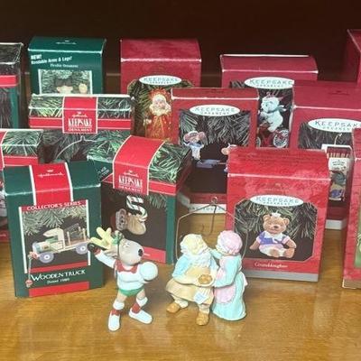 Boxed Hallmark Keepsake Christmas Ornaments (23)