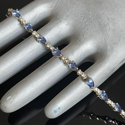 14K White Gold Tanzanite Diamond Tennis Bracelet