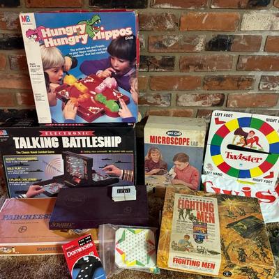 Vintage Toys & Board Games (10 Count) With Star Wars, Mattel ThingMaker, Etc