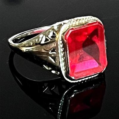 10K White Gold Red Glass Ring, Vintage