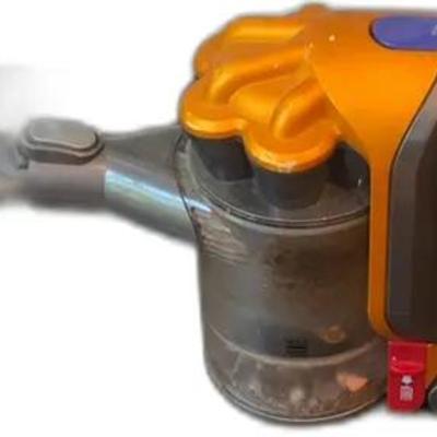 Dyson V6 Cordless Stick Vacuum Cleaner