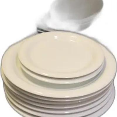 White Dinnerware Set