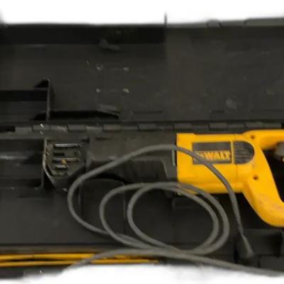 Dewalt Reciprocating Saw with Case