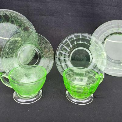 Bk197 uranium glass