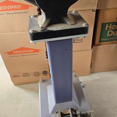 Bk112 ridgid anvill on casters