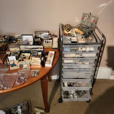 Sale Photo Thumbnail #115