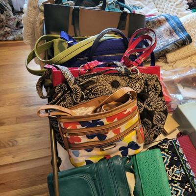 Sale Photo Thumbnail #136