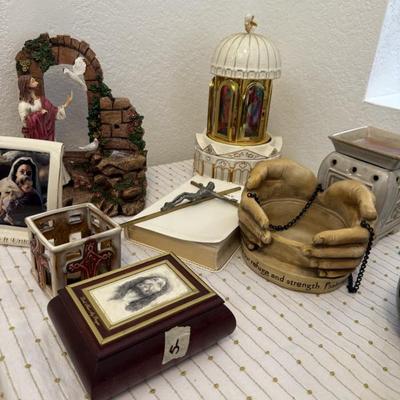 Sale Photo Thumbnail #119