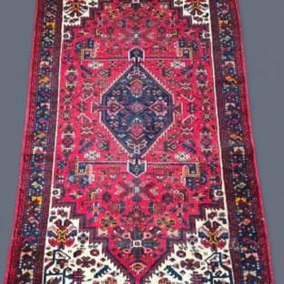 Persian Heriz Style Wool Rug -4'3"x6'11"