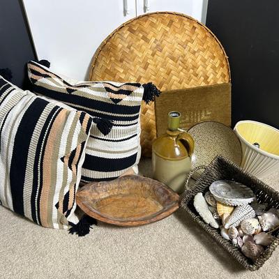 Boho Decor: Woven Pillows, Pottery Jug Lamp, Carved Wood Bowl, More