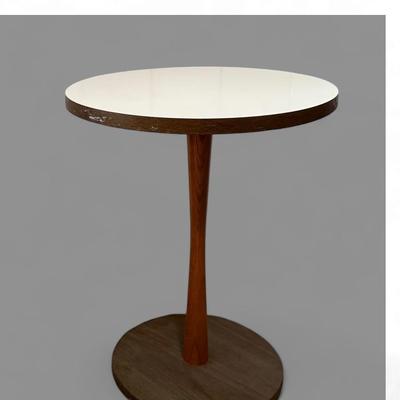 MCM Formica Top Side Table - 15.5x20”