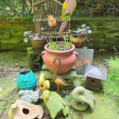 Outdoor Decor - Bird Themed