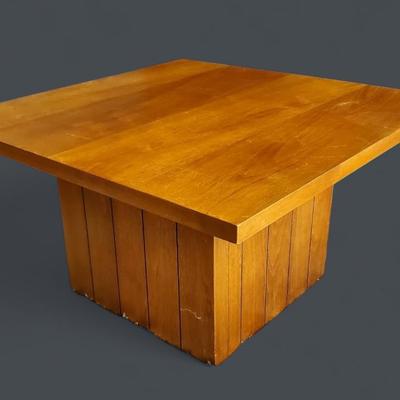Mid Century Lane Coffee Table - 32x32x18"
