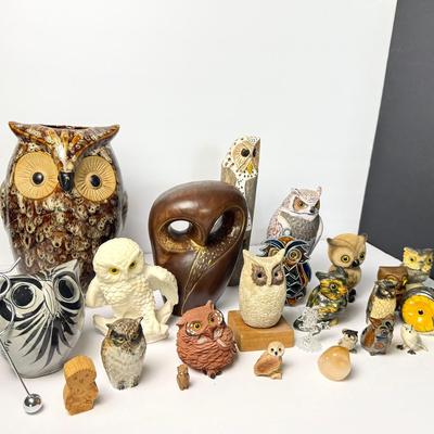 Owl Figurines - Lot 1 Of 2