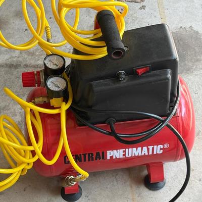 Central Pneumatic Small Air Compressor