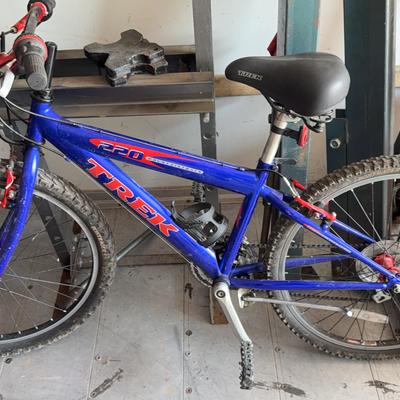 Trek 220 Mountaintrack Bike