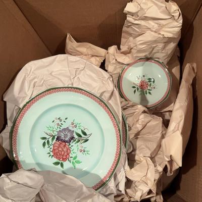 Mandalay England Hand Painted Dish Set