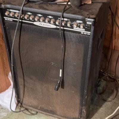 Alesis Sumo 300 Amp