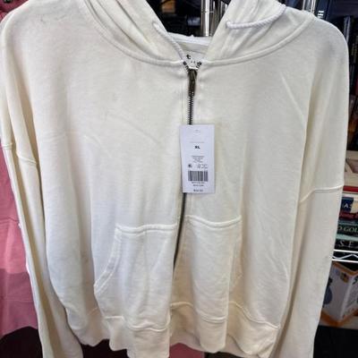 Sale Photo Thumbnail #309
