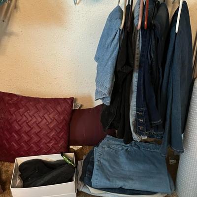 Sale Photo Thumbnail #53