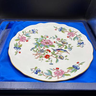 Vintage Ainsley Pembroke Bird & Florals Cake And Knife Set