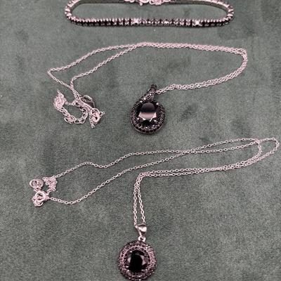 Three Piece Lot Of Black Stone And Silver Nexklace And Bracelet