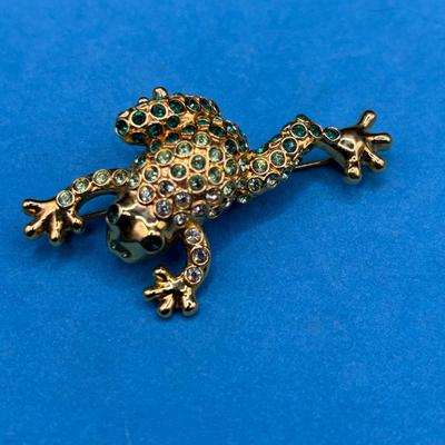 Vintage Monet Frog Brooch With Green And Clear Stones