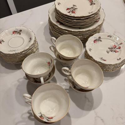 Vintage 38 Pc Rosenthal Moss Rose China Set