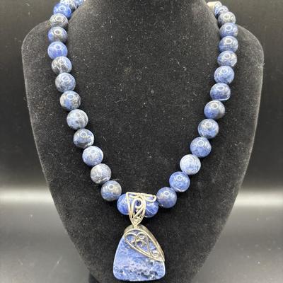 Vintage Jay King Silver Necklace Of Lapis Sodalite 