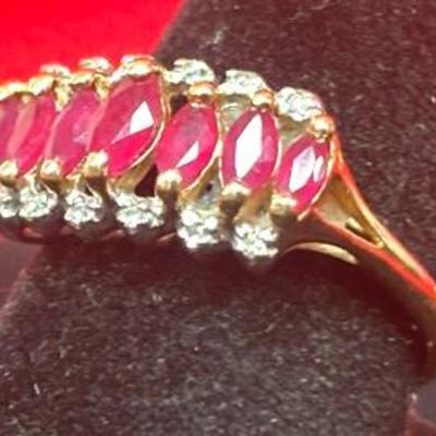 Vintage 10K Yellow Gold Ring (2g)