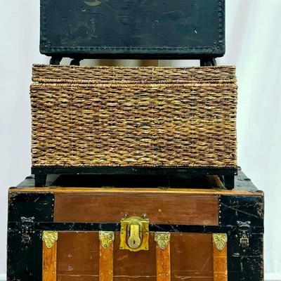 Vintage Trunk Collection