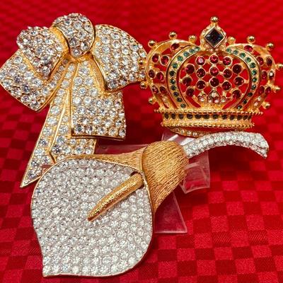 Vintage Luxury Brooch Collection