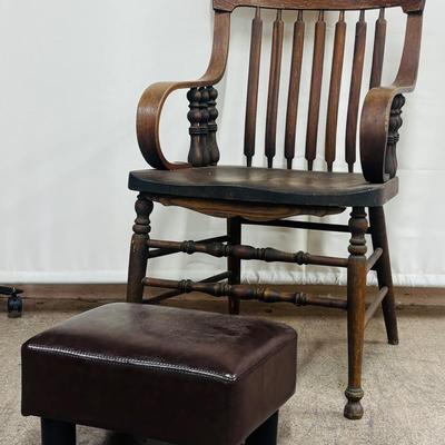 Vintage Oak Arm Office Chair with Ottoman