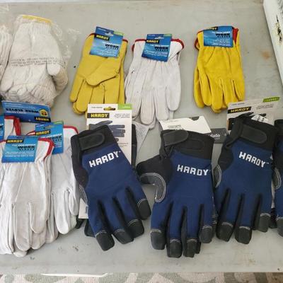 Brand New gloves 