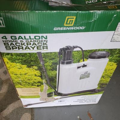 Brand New back pack Sprayer 
