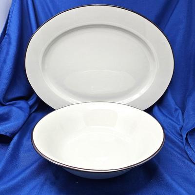  NapaStyle Brand Large Serving Platter and Serving Bowl with Rough Brown Edge for a Western Feel
