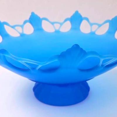 "Westmoreland" Frosted Blue Satin Bowl