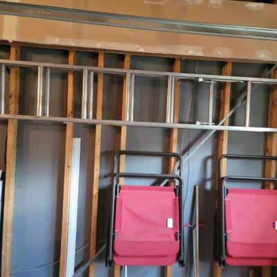Sale Photo Thumbnail #52: 4 ladders of varying sizes
