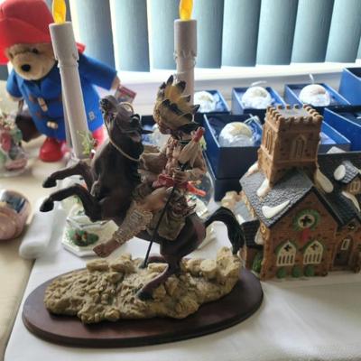 Sale Photo Thumbnail #93: Wild West collectible statue