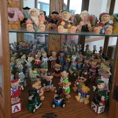 Sale Photo Thumbnail #9: Collectible Bears