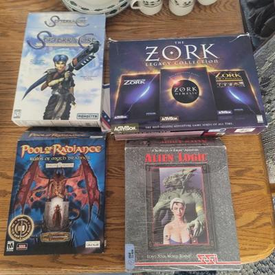 Sale Photo Thumbnail #17: Computer Games