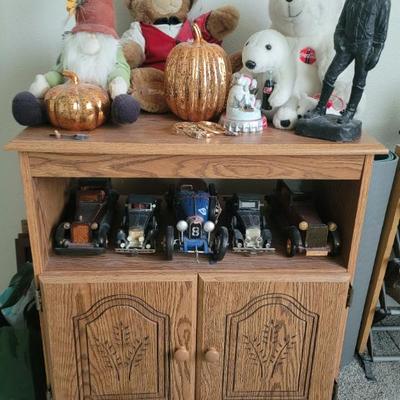 Sale Photo Thumbnail #32: Cars, Bears and holiday
