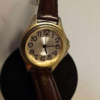 Advance Quartz Watch