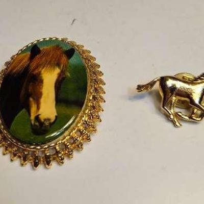 Running Horse Lapel Pin,  Vintage Equestrian Cameo Brooch