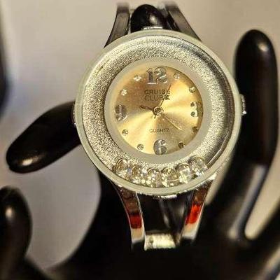 Cruise Club Quartz Watch 