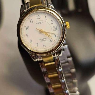 Timex Indiglo Watch With A Snap Close Metal Band